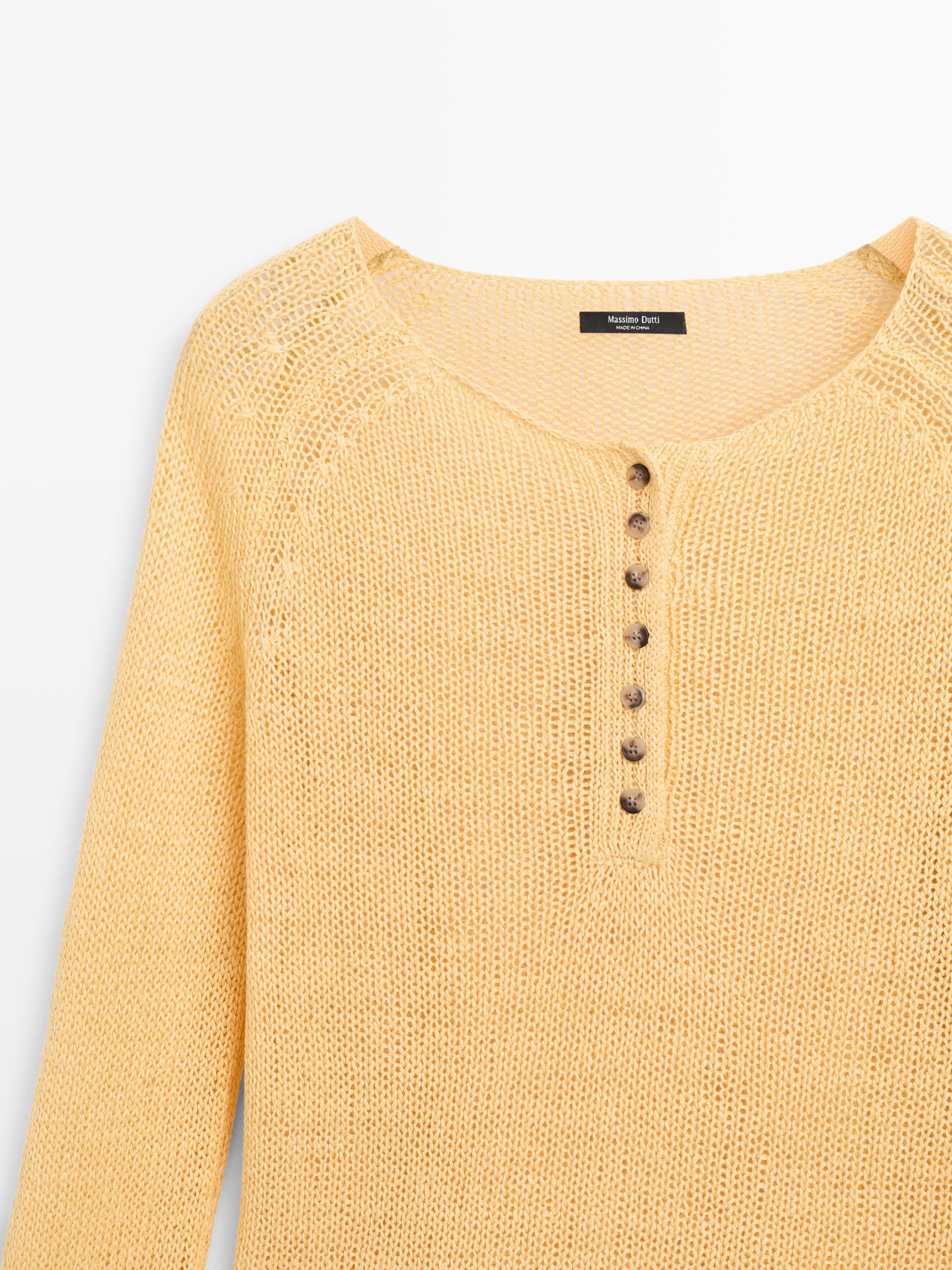 100% linen knit sweater with collar detail